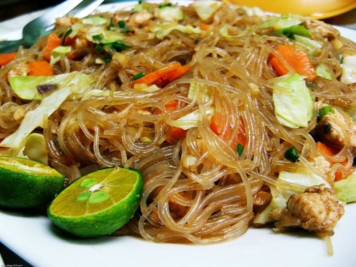 How to cook phillippine style wheat noodles